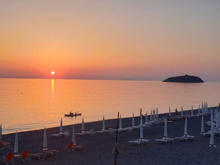 Il Molo Camere Per Vacanze Diamante Exteriér fotografie